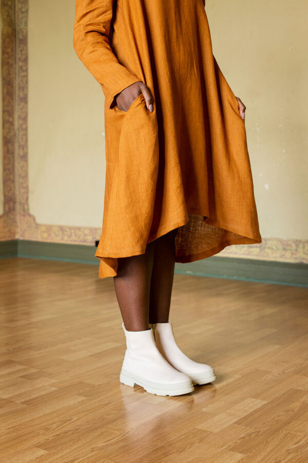 Hemline detail of the Jasmiina dress. Photo by Laura Oja.