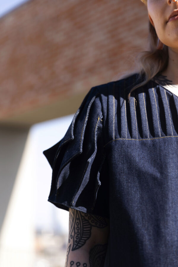 Echo blouse sleeve detail. Photo by Laura Oja.