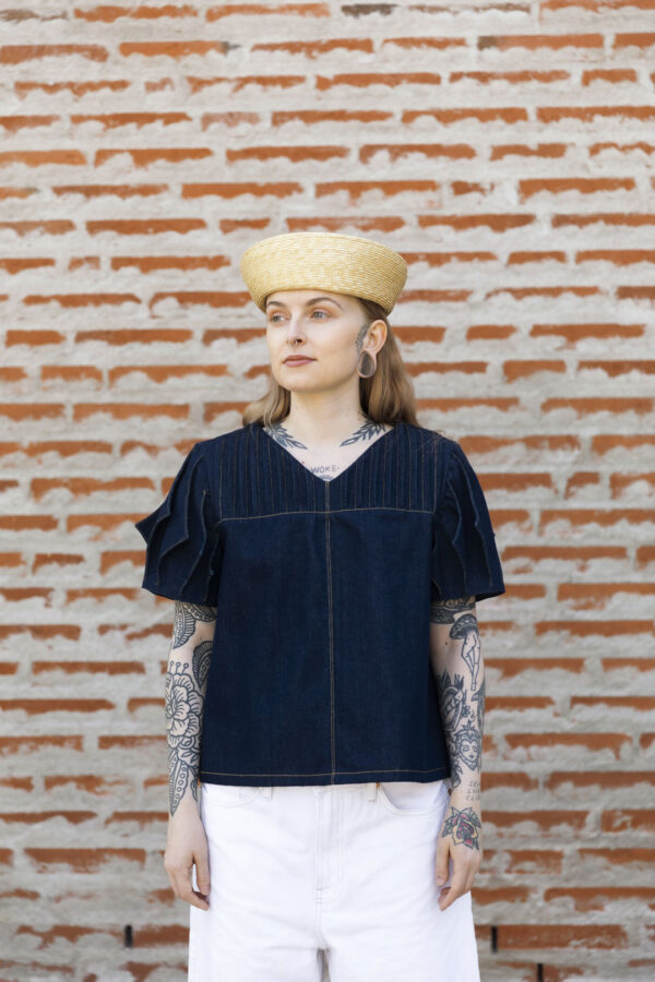 Model wearing the Echo blouse made in denim. Photo by Laura Oja.
